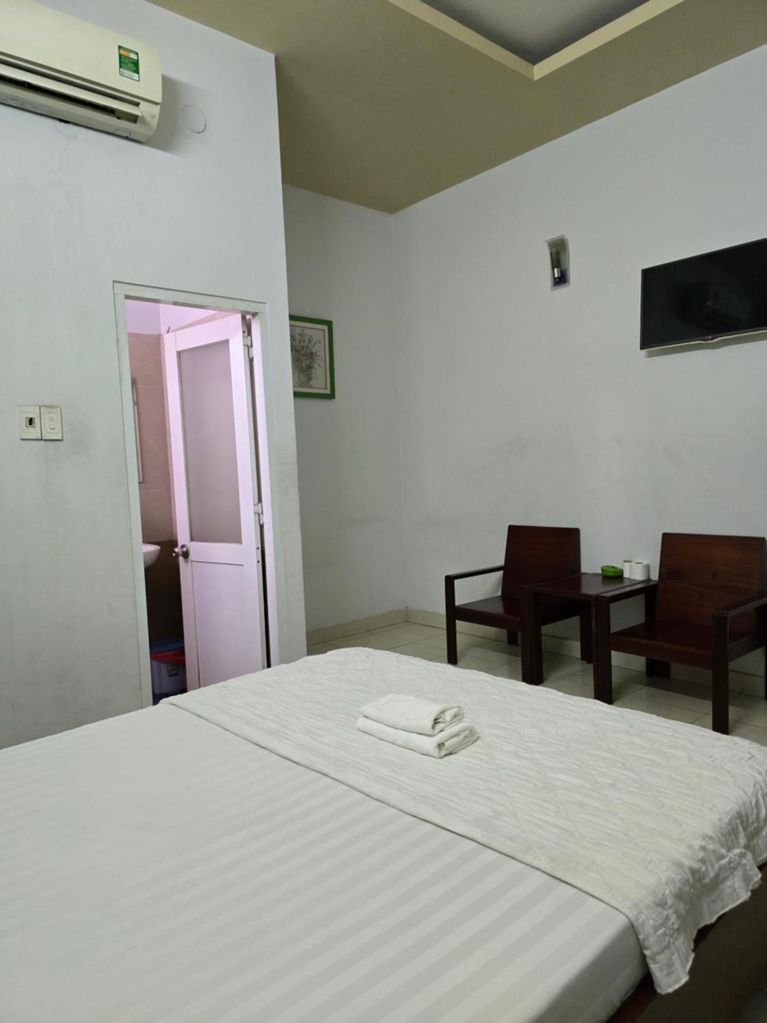 Motel Ha Long Long Binh Eksteriør bilde